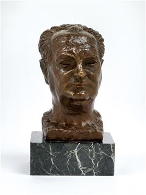 Michael Powolny, Porträtkopf aus Bronze, Entwurf und Ausführung: 9.7.1952 - Secese a umění 20. století