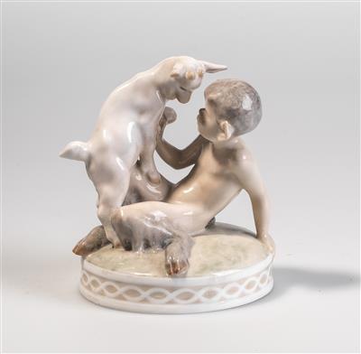 Christian Thomsen, Faun mit Ziege, Entwurf: 1906, Ausführung: Royal Copenhagen - Jugendstil und Kunsthandwerk des 20. Jahrhunderts