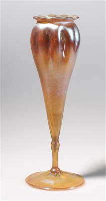 Floriform Vase, Louis Comfort Tiffany, New York, um 1900/20 - Secese a umění 20. století