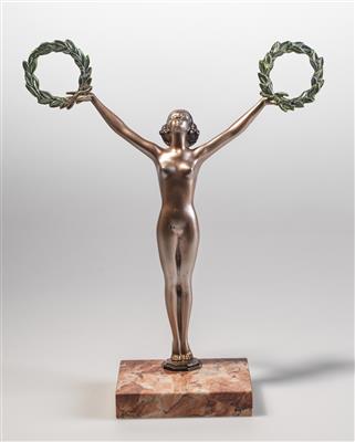 Siegesgöttin aus Bronze, Entwurf: um 1920 - Jugendstil and 20th Century Arts and Crafts