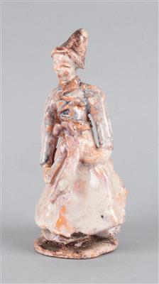 Fini Platzer, weibliche Figur in Tracht - Jugendstil und angewandte Kunst des 20. Jahrhunderts