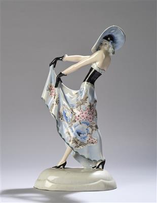 "Noblesse", Frauenfigur mit Blumenkleid und Hut, No. 29, Entwurf: 1987, Peter Goldscheider, Stoob, bis 1994 - Secese a umění 20. století