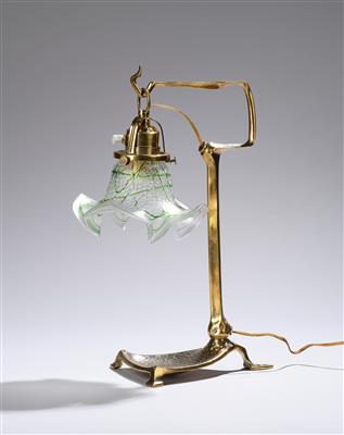 Tischlampe mit Lampenschirm im Stil von Glasfabrik Elisabeth, Kosten bei Teplitz, Entwurf: um 1900/05 - Secese a umění 20. století