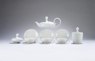 Ena Rottenberg, a nine-piece tea service "Ena Orient", designed in 1930, executed by Vienna Porcelain Factory Augarten - Jugendstil and 20th Century Arts and Crafts