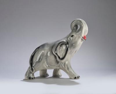 A young elephant with raised trunk, Italy, designed in around 1930 - Secese a umění 20. století