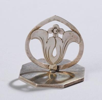 Vinzenz Carl Dub, a silver place card holder with floral pattern, Vienna, as of May 1922 - Jugendstil and 20th Century Arts and Crafts