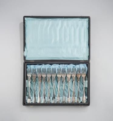 A 24-piece silver plated fish cutlery set, Berndorf, c. 1900, in a box - Secese a umění 20. století
