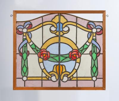 A polychrome leadlight glass window with garlands and stylised rose décor, c. 1900/1920 - Jugendstil and 20th Century Arts and Crafts