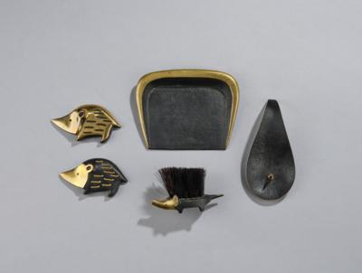 Walter Bosse, a mixed lot of a small shovel with table broom with hedgehog motif, a candlestick and two 'wall animals' with hedgehog motif, Herta Baller, Vienna, c. 1950 - Jugendstil e arte applicata del XX secolo