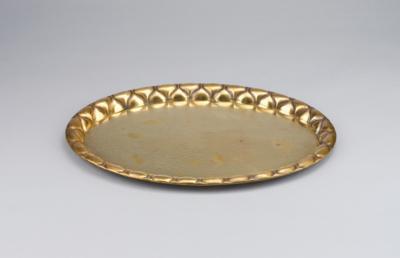 Ignatius Taschner, an oval brass tray, c. 1900/1920 - Secese a umění 20. století