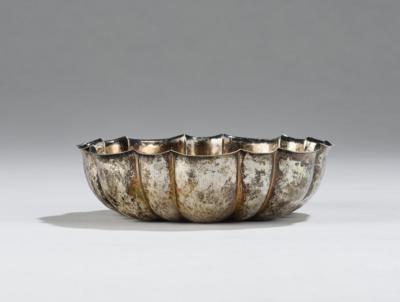 Josef Hoffmann, a silver bowl, designed in 1935, executed by Sturm, Vienna 1953 - Secese a umění 20. století