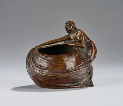 A bronze bowl with a female half-nude, designed in around 1900 - Secese a umění 20. století