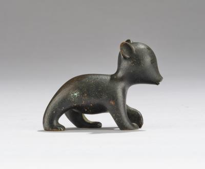 A young bear, model number 4704, Werkstätte Hagenauer, Vienna - Jugendstil and 20th Century Arts and Crafts