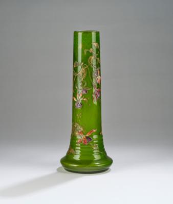A long-stem vase with fuchsia decor, Emile Gallé, Nancy, c. 1895 - Jugendstil e arte applicata del 20 secolo