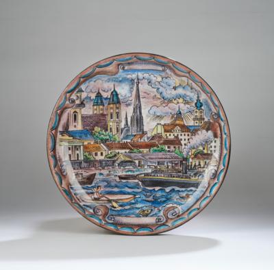 Franz von Zülow (Vienna, 1883-1963), a deep wall plate with city view, Schleiss ceramics, after 1928 - Secese a umění 20. století