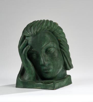 A female head as book end, model number 479, executed by Marcell Goldscheider, Vienna, 1928-39 - Secese a umění 20. století