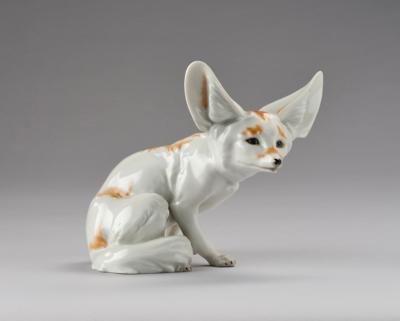 Karin Jarl-Sakellarios, a desert fox, model number 1586, designed in 1926, executed b: Vienna Porcelain Manufactory Augarten - Secese a umění 20. století