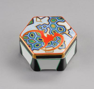 Kurt Wendler, a lidded box with ornamental motifs and bat decor, Porcelain Manufactory Philipp Rosenthal & Co, Selb, c. 1920 - Secese a umění 20. století