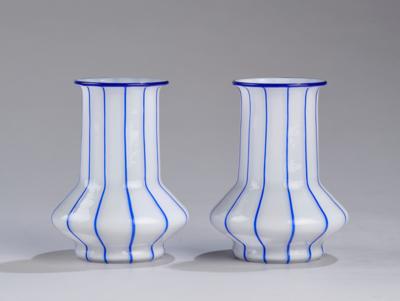 Paar Vasen, Johann Lötz Witwe, Klostermühle, 1914 - Kleinode des Jugendstils & Angewandte Kunst des 20. Jahrhunderts