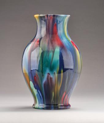 A vase with coloured glaze, Wachauer Keramik, c. 1930 - Jugendstil and 20th Century Arts and Crafts