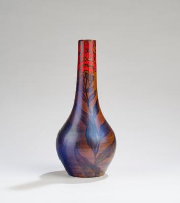 Vase mit Floraldekor, Firma Zsolnay, Pécs - Kleinode des Jugendstils & Angewandte Kunst des 20. Jahrhunderts