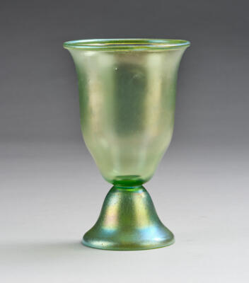 A vase (goblet), Johann Lötz Witwe, Klostermühle, c. 1900 - Jugendstil e arte applicata del XX secolo
