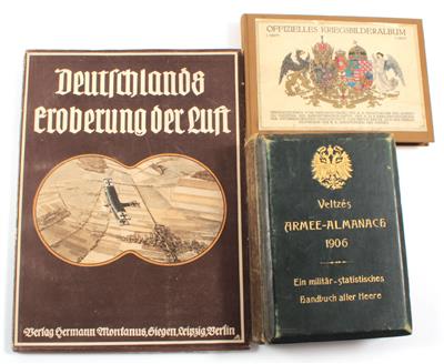 Konvolut von drei Büchern: - Armi d'epoca, uniformi e militaria