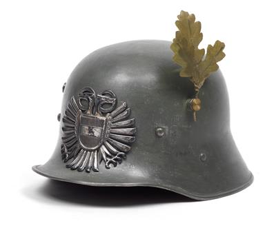 Stahlhelm für das österreichische Gardebataillon 1935-38, - Historische Waffen, Uniformen, Militaria