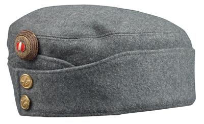 A field-grey camp cap for officers of the artillery in an adapted 'republican' version 1918/19, - Armi d'epoca, uniformi e militaria