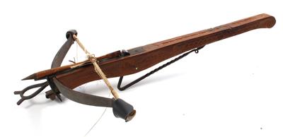 A child's crossbow, - Antique Arms, Uniforms and Militaria