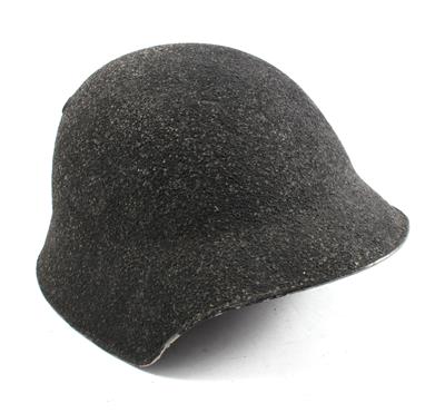 Schweizer Stahlhelm, - Historische Waffen, Uniformen, Militaria; Sonderteil: Die k.u.k. Armee im Ersten Weltkrieg