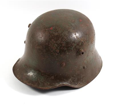 Österreichischer Stahlhelm nach deutschem Muster, - Armi d'epoca e militaria