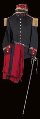 Komplette Uniform für einen Capitaine des 62. Infanterieregiments (Troisieme Republique 1870-1940), - Armi d'epoca, uniformi e militaria