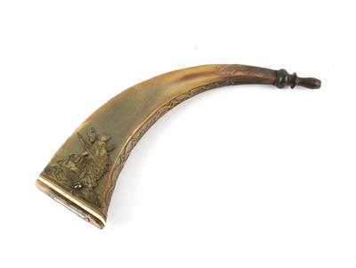 Pulverhorn aus flachgepreßtem Kuhhorn, - Historische Waffen, Uniformen, Militaria