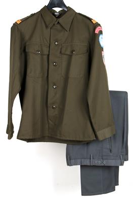 Hemdbluse und Hose, - Historische Waffen, Uniformen, Militaria