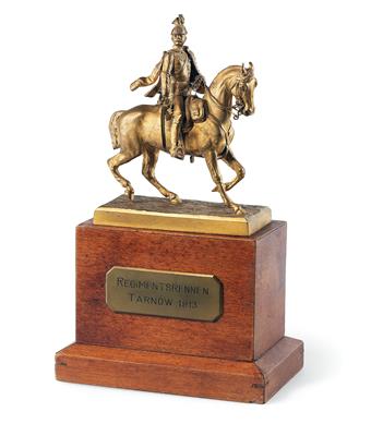 Militärischer Ehrenpreis der k. u. k. Kavallerie in Form einer Reiterstatuette um 1913, - Starožitné zbraně