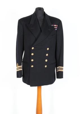 Blaue Bordjacke für einen 'Lieutenant-Commander' des Royal Navy Volunteer Reserve Corps, - Starožitné zbraně