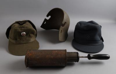 Konvolut von Ausrüstungsgegenständen der k. u. k. Armee, - Antique Arms, Uniforms and Militaria