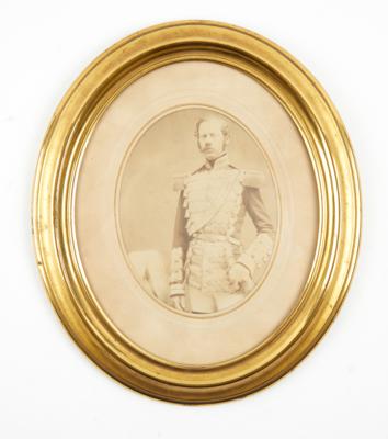 Portraitfoto des Garden- und Rittmeisters Mathias Adolph Auffenberg-Komarów (1814-1888), - Historische Waffen, Uniformen und Militaria