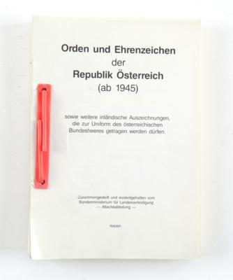 Handbuch der Orden und Ehrenzeichen der Republik Österreich (ab 1945), - Antique Arms, Uniforms and Militaria