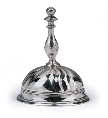 A Maria Theresia Period bell from Vienna, - St?íbro