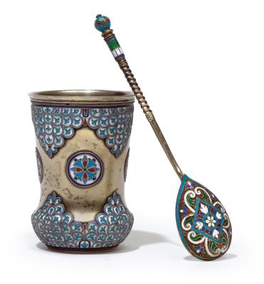 A cloisonné cup and spoon from Moscow, - Argenti