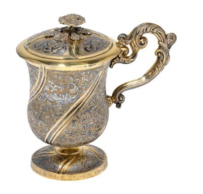 A lidded niello cup from Moscow, - Argenti