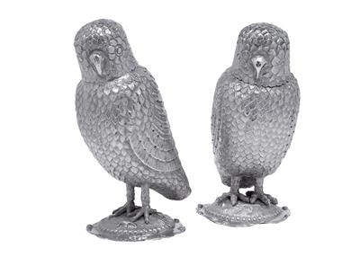 A pair of owls, - Stříbro