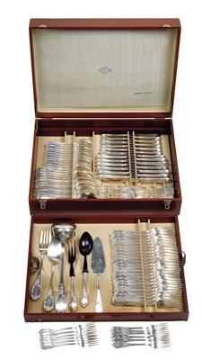 A cutlery service from Italy, for 12 individuals, - Argenti