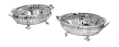 A pair of bowls from Vienna, - Stříbro