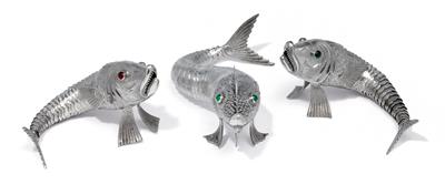 Three fish figures, - Stříbro