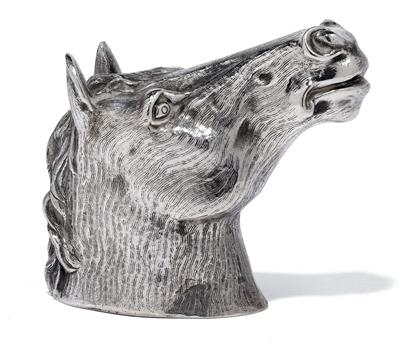 Feuerzeughalterung in Form eines plastischen Pferdekopfes, - Silber