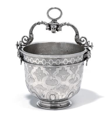 A vessel with handle, - Stříbro