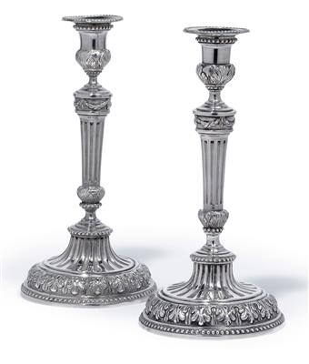 A pair of candleholders from Malta, - Argenti